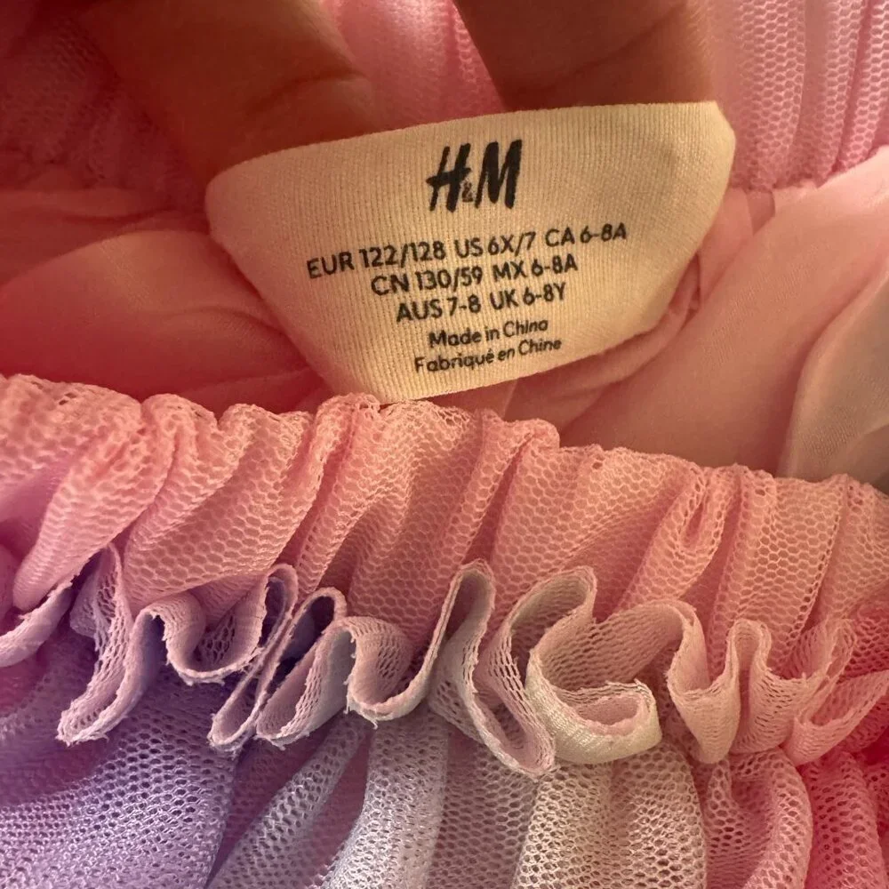 H&M add touch